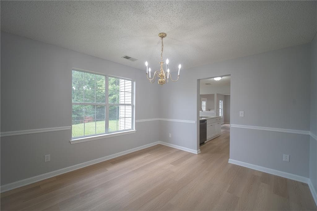 4 bedroom, 3 bathroom, 2,498 sq ft single family residence for sale at 7009 Brecken Trace, Lithonia, GA 30058 — photo 6