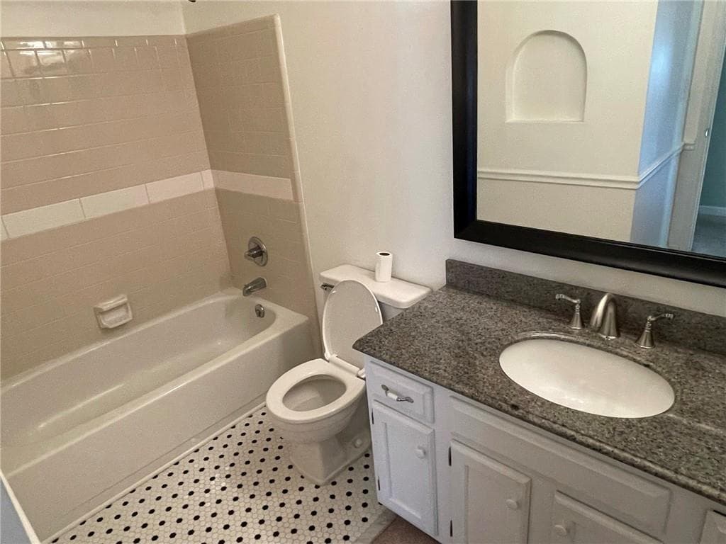4 bedroom, 3 bathroom, 1,456 sq ft single family residence for rent at 1081 Colony Drive, Alpharetta, GA 30009 for $3,500 a month — photo 7