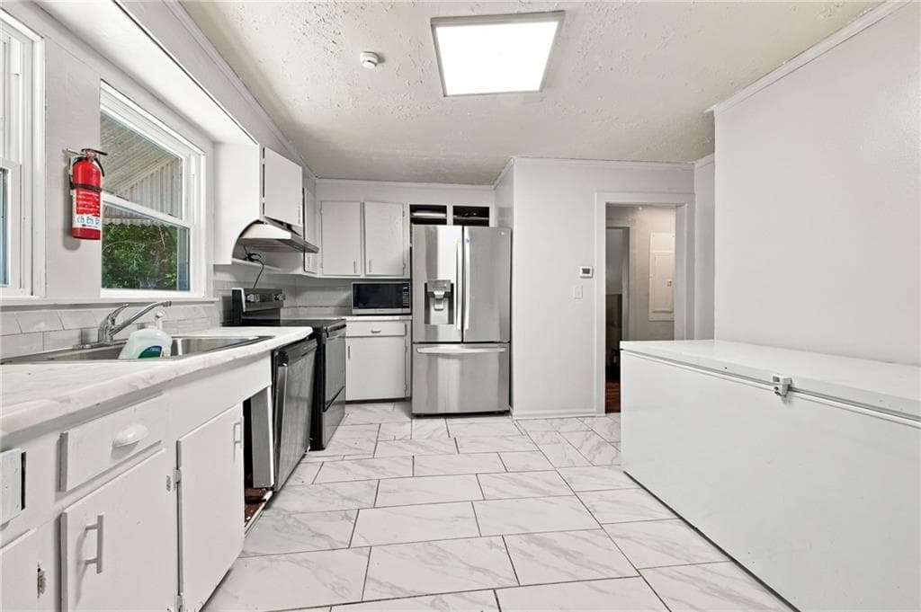 3 bedroom, 2 bathroom single family residence for sale at 38 Battey Drive, Rome, GA 30165 — photo 4