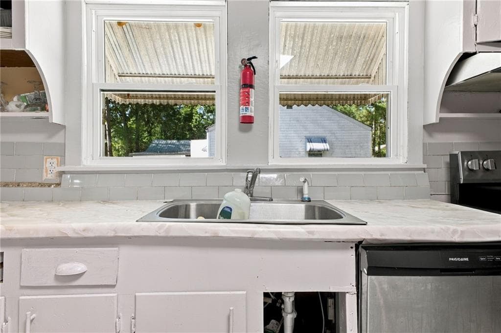 3 bedroom, 2 bathroom single family residence for sale at 38 Battey Drive, Rome, GA 30165 — photo 6