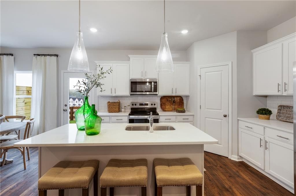 3 bedroom, 3 bathroom, 1,736 sq ft townhouse for sale at 2758 Willowtree Circle, Kennesaw, GA 30144 — photo 6