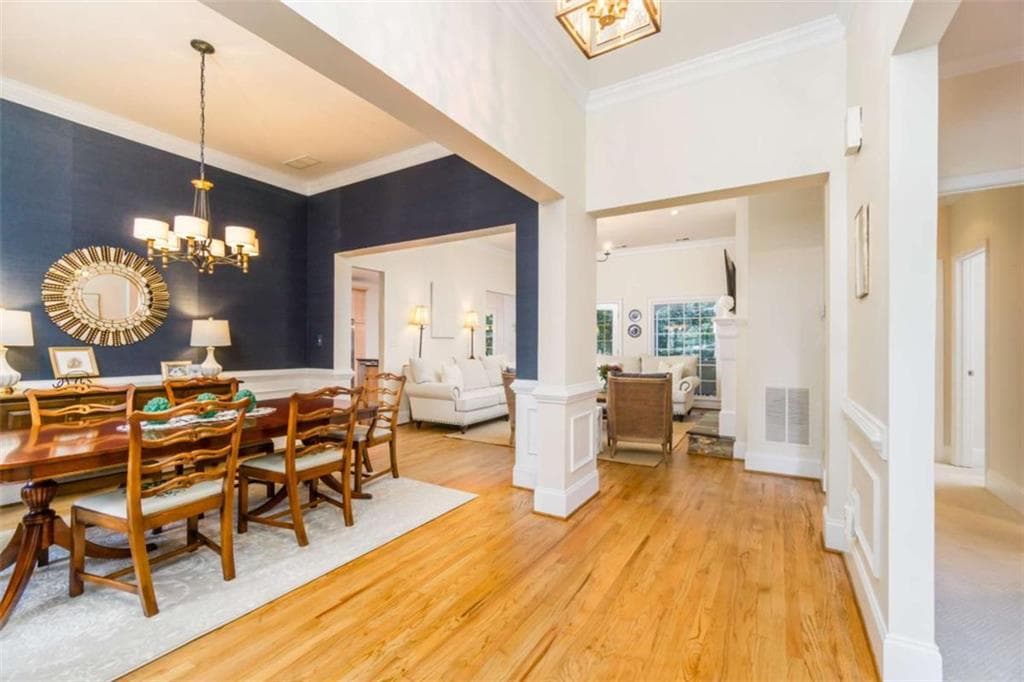 5 bedroom, 4 bathroom, 4,408 sq ft single family residence for sale at 9325 Spinnaker Lane, Gainesville, GA 30506 — photo 3
