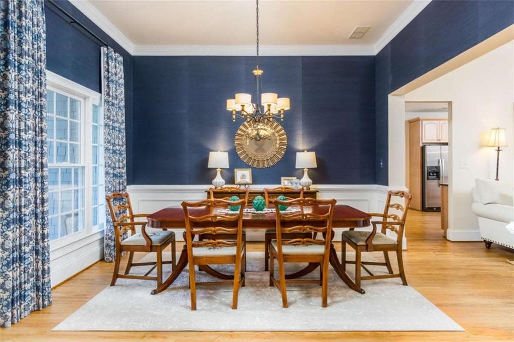 5 bedroom, 4 bathroom, 4,408 sq ft single family residence for sale at 9325 Spinnaker Lane, Gainesville, GA 30506 — photo 4
