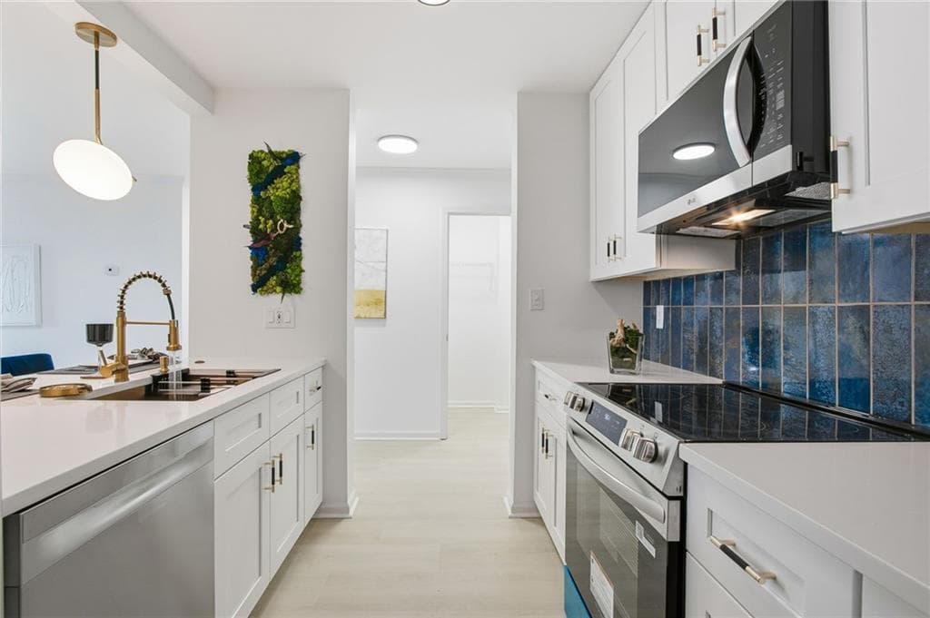 1 bedroom, 1 bathroom, 840 sq ft condominium for sale at 970 Sidney Marcus Boulevard 2203, Atlanta, GA 30324 — photo 5