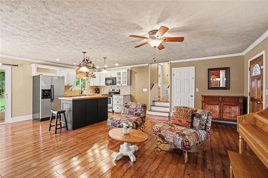 3 bedroom, 2 bathroom, 1,206 sq ft single family residence for sale at 173 S Forty Pass, Hiram, GA 30141 — photo 6