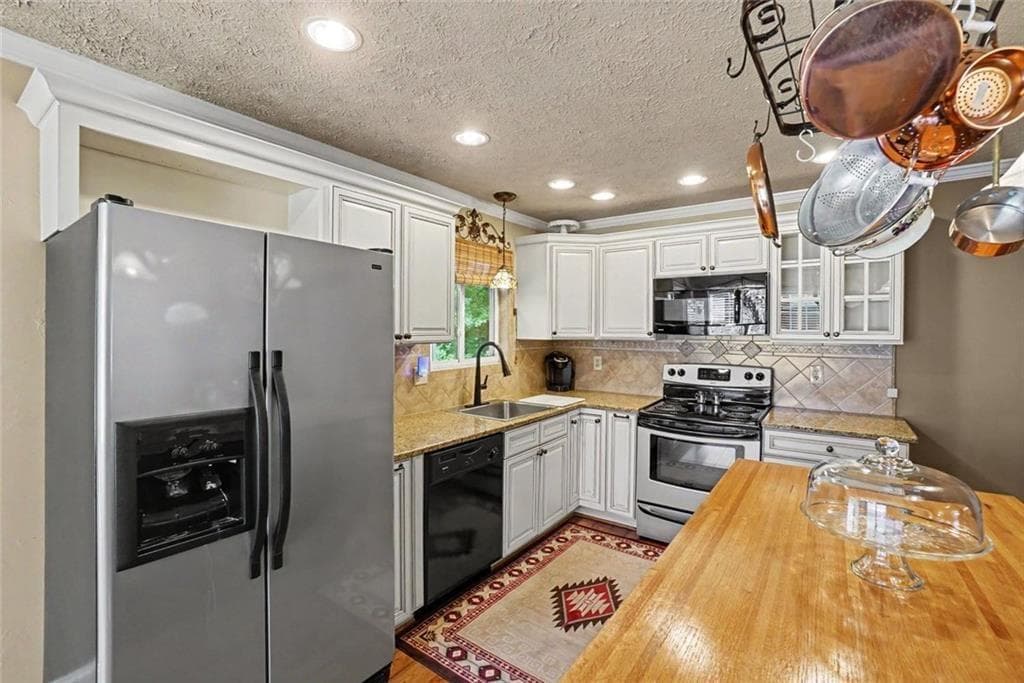 3 bedroom, 2 bathroom, 1,206 sq ft single family residence for sale at 173 S Forty Pass, Hiram, GA 30141 — photo 9