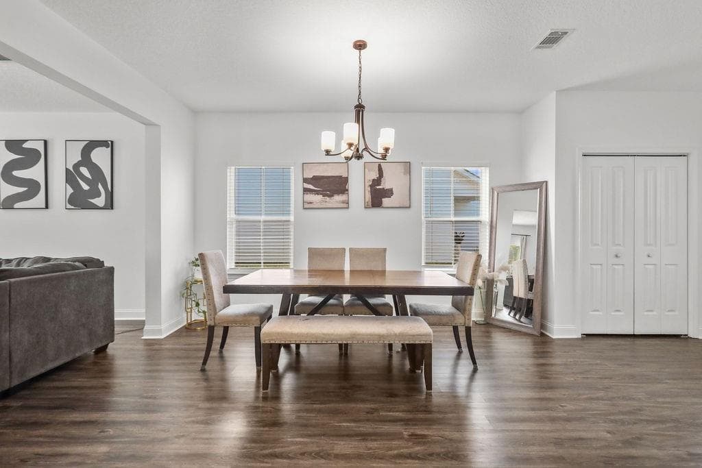 4 bedroom, 3 bathroom, 2,264 sq ft single family residence for sale at 871 Grayson Avenue, Hinesville, GA 31313 — photo 7