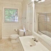 2 bedroom, 1 bathroom, 800 sq ft duplex for rent at 1261 Kingsley Circle A, Atlanta, GA 30324 for $1,975 a month — photo 9