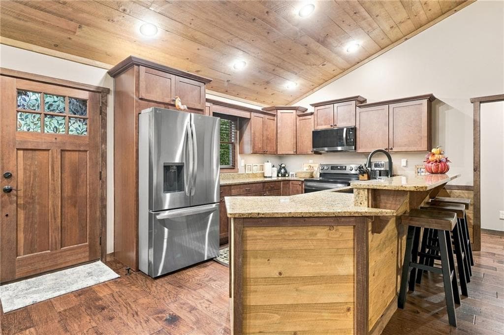 4 bedroom, 3 bathroom, 3,120 sq ft single family residence for sale at 24 Jared Road Road, Blue Ridge, GA 30513 — photo 9
