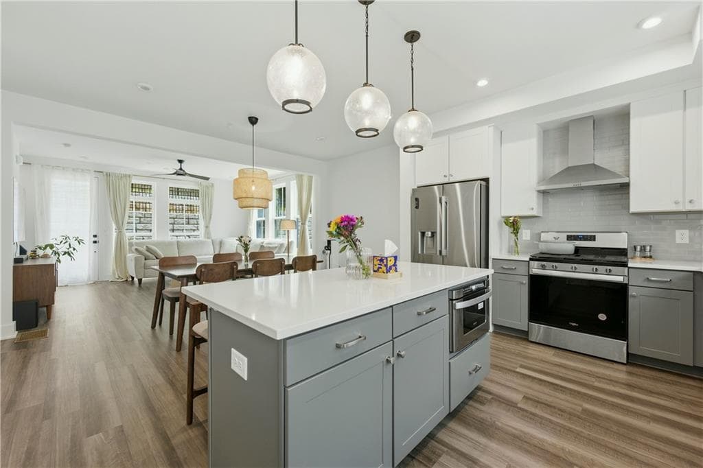 3 bedroom, 4 bathroom, 1,700 sq ft townhouse for sale at 1763 Beckham Place, Atlanta, GA 30324 — photo 6