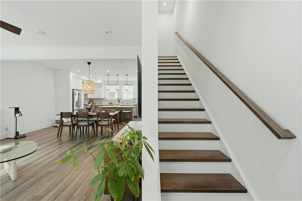 3 bedroom, 4 bathroom, 1,700 sq ft townhouse for sale at 1763 Beckham Place, Atlanta, GA 30324 — photo 10