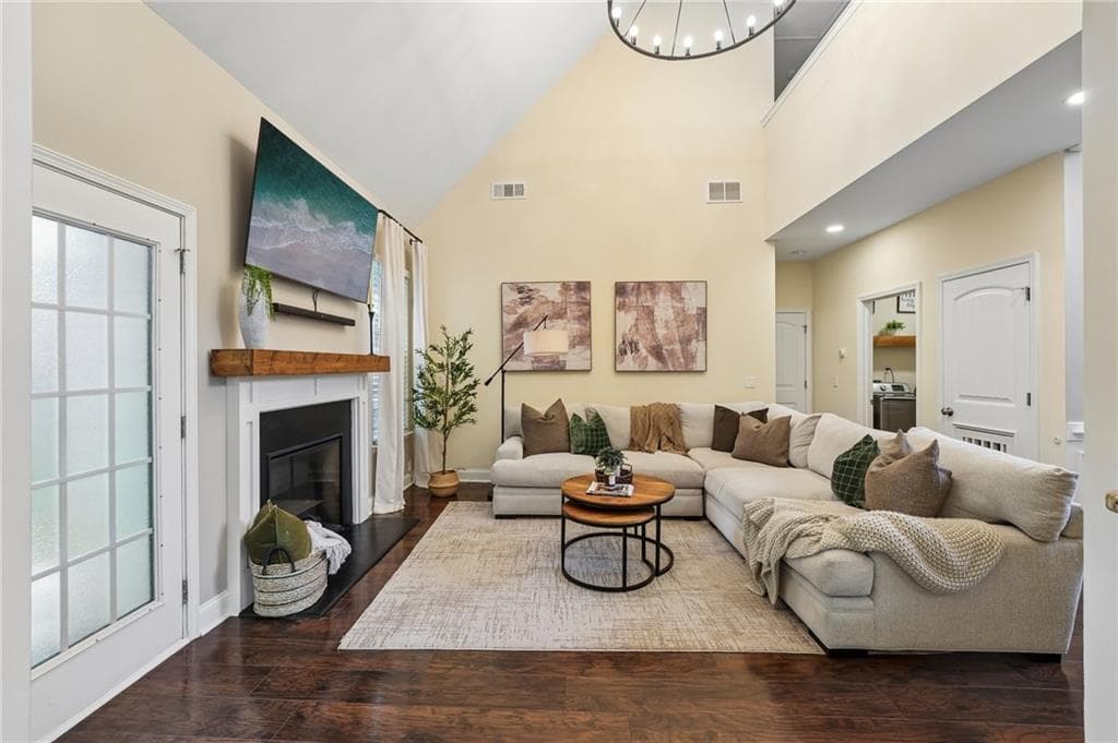 4 bedroom, 3 bathroom, 2,354 sq ft single family residence for sale at 2765 Bench Circle, Ellenwood, GA 30294 — photo 9