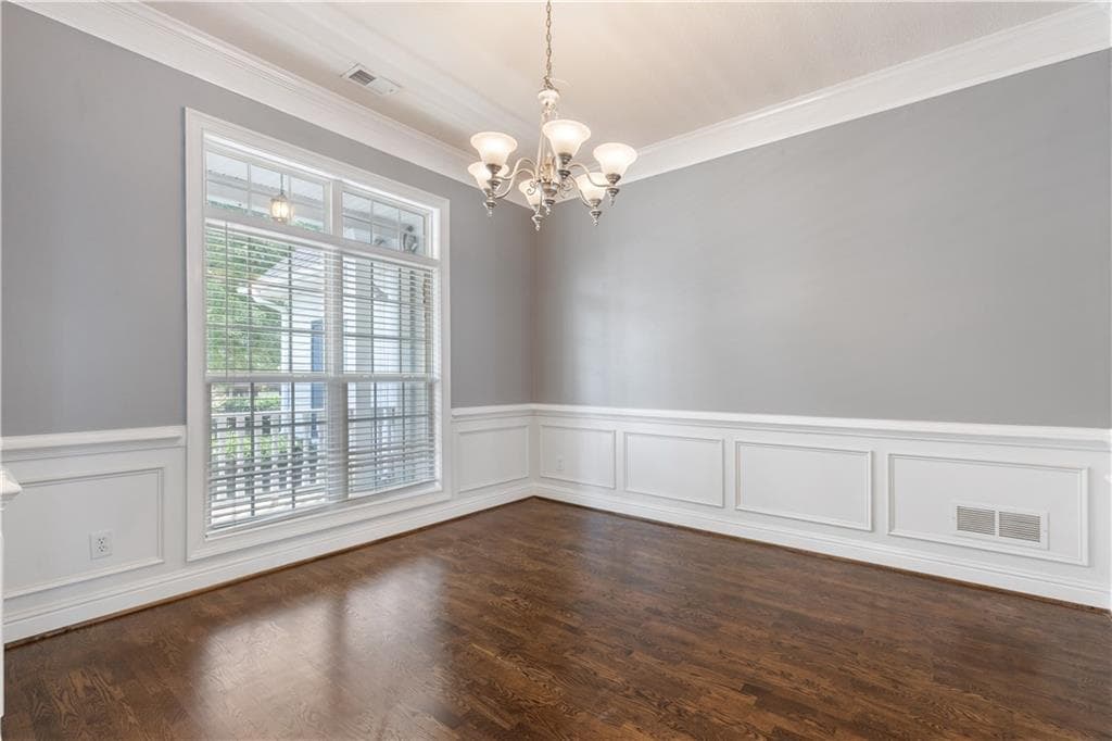 4 bedroom, 3 bathroom, 2,467 sq ft single family residence for sale at 155 Rose Creek Drive, Covington, GA 30014 — photo 8