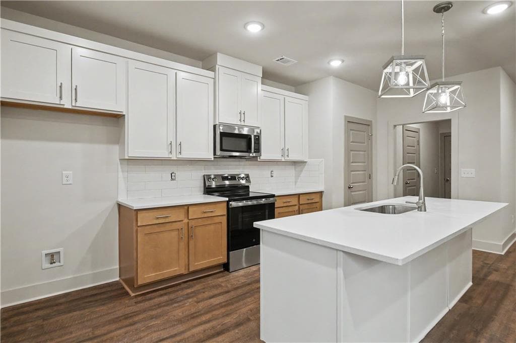 4 bedroom, 3 bathroom, 3,064 sq ft townhouse for sale at 4253 Fern River Trail 12, Norcross, GA 30093 — photo 9
