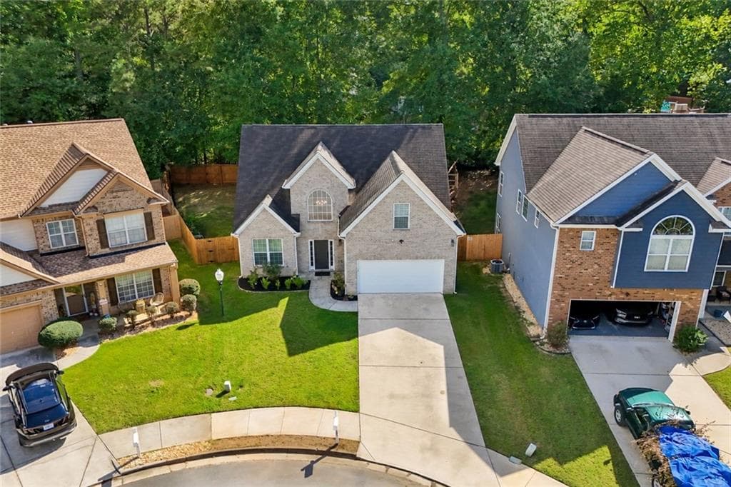 4 bedroom, 3 bathroom, 2,354 sq ft single family residence for sale at 2765 Bench Circle, Ellenwood, GA 30294 — photo 4