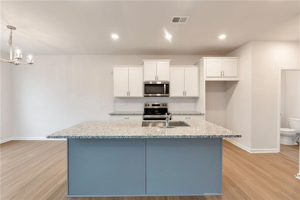 3 bedroom, 3 bathroom, 1,887 sq ft single family residence for sale at 160 Millers Lane, Calhoun, GA 30701 — photo 3