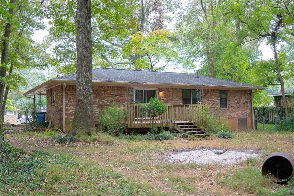 3 bedroom, 2 bathroom, 1,203 sq ft single family residence for rent at 5565 Bowers Road, Stone Mountain, GA 30087 for $1,500 a month — photo 2
