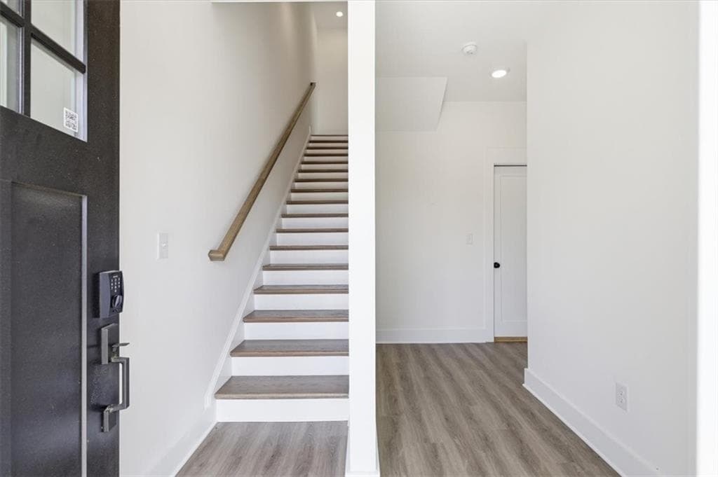 4 bedroom, 4 bathroom, 2,072 sq ft townhouse for sale at 208 Mission Way, Atlanta, GA 30315 — photo 4