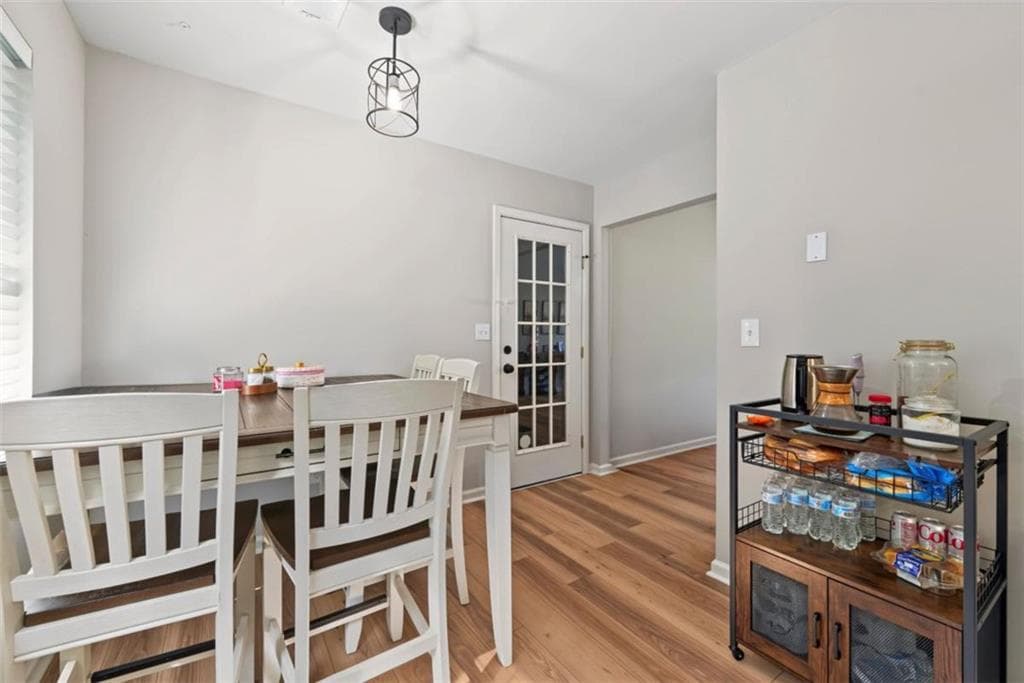 3 bedroom, 2 bathroom, 1,514 sq ft single family residence for sale at 290 Stony Brook Circle, Jackson, GA 30233 — photo 5