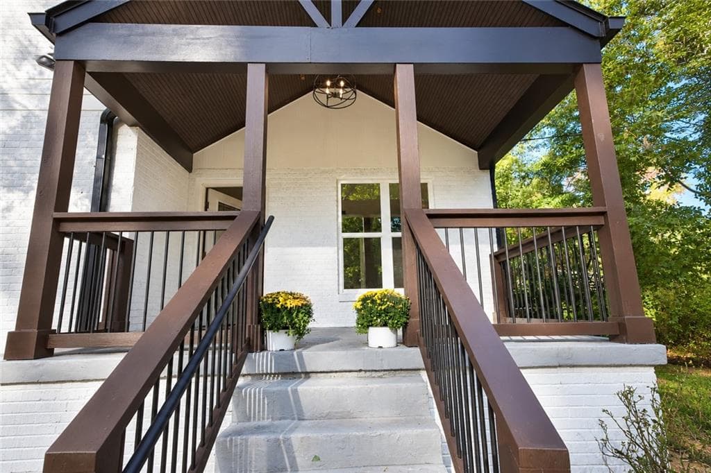 3 bedroom, 2 bathroom, 1,530 sq ft single family residence for sale at 2499 Sylvan Road, East Point, GA 30344 — photo 6