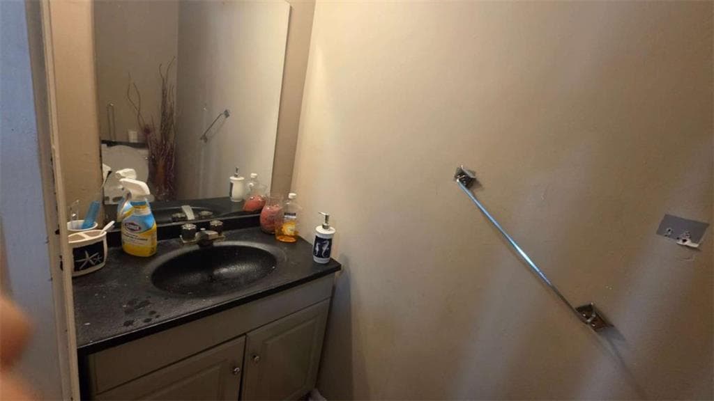 3 bedroom, 3 bathroom, 2,148 sq ft single family residence for sale at 1423 Metropolitan Parkway, Atlanta, GA 30310 — photo 5