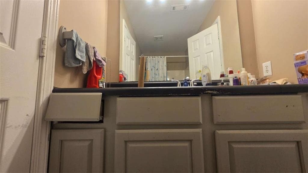 3 bedroom, 3 bathroom, 2,148 sq ft single family residence for sale at 1423 Metropolitan Parkway, Atlanta, GA 30310 — photo 9