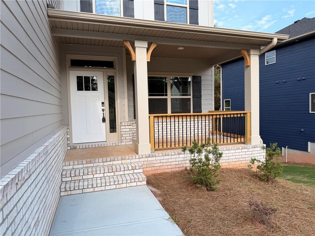 6 bedroom, 5 bathroom, 3,681 sq ft single family residence for sale at 442 Magnolia Grove Place, Cornelia, GA 30531 — photo 3