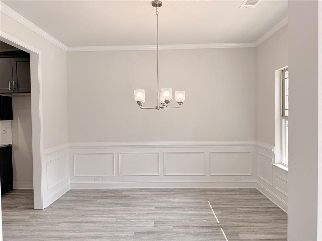 6 bedroom, 5 bathroom, 3,681 sq ft single family residence for sale at 442 Magnolia Grove Place, Cornelia, GA 30531 — photo 7