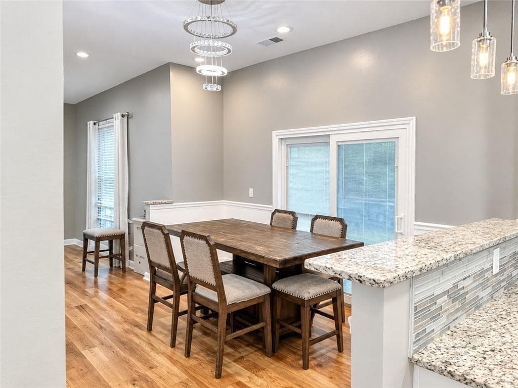 5 bedroom, 4 bathroom, 1,761 sq ft single family residence for sale at 996 Parsons Street, Atlanta, GA 30314 — photo 4