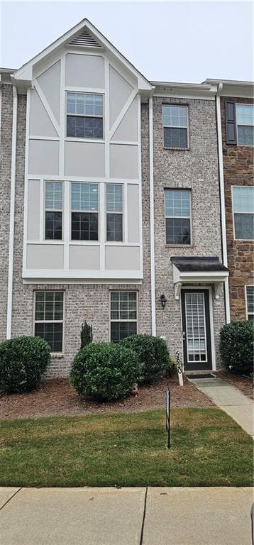 3 bedroom, 4 bathroom, 1,948 sq ft townhouse for sale at 5820 Broadway Lane, Cumming, GA 30041 — photo 8