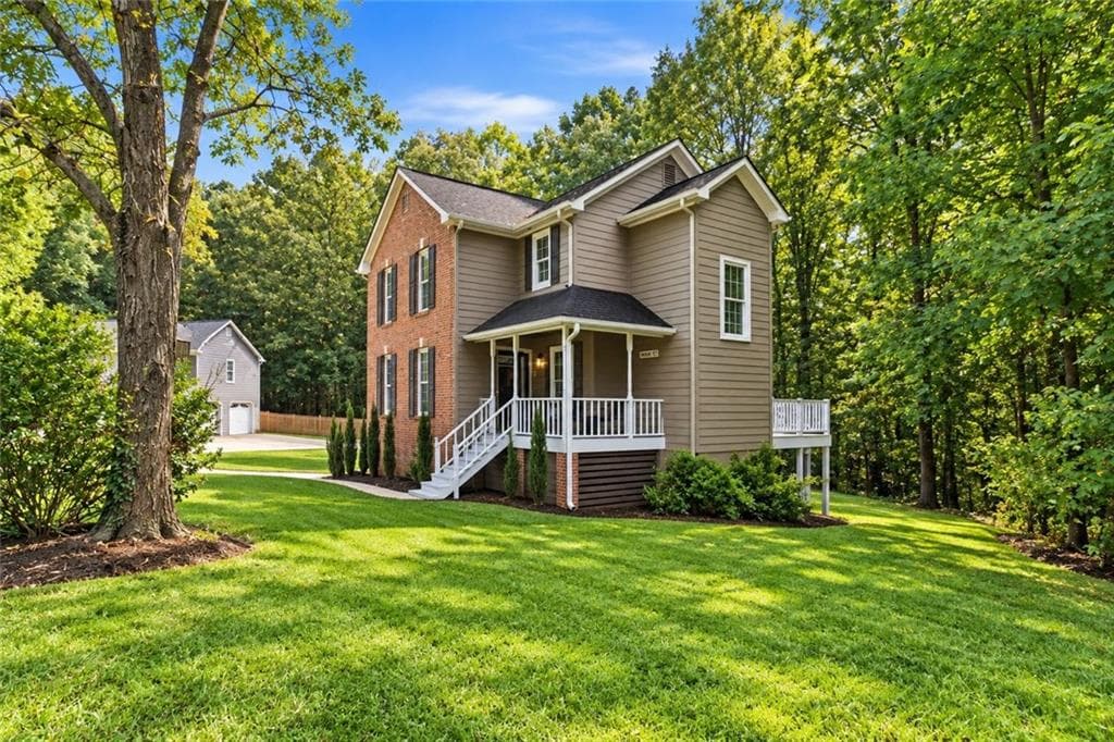 3 bedroom, 3 bathroom, 1,828 sq ft single family residence for sale at 5881 Pavillion Drive, Powder Springs, GA 30127 — photo 4