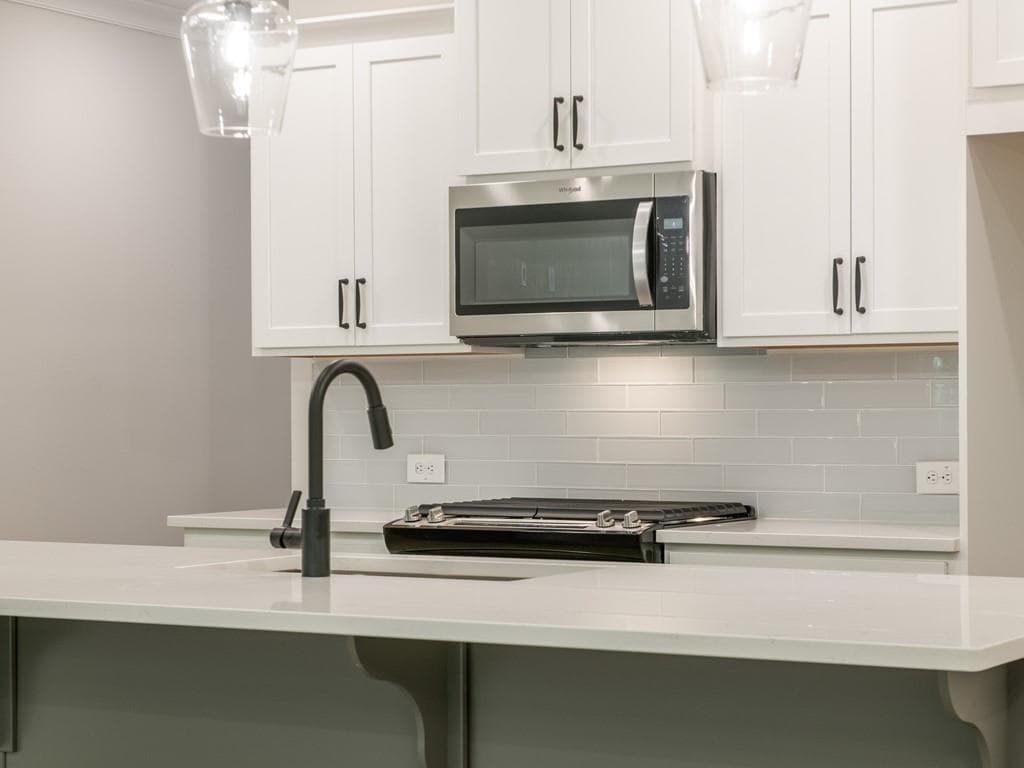 3 bedroom, 3 bathroom, 1,805 sq ft townhouse for sale at 755 Kaufman Lane, Mableton, GA 30126 — photo 4