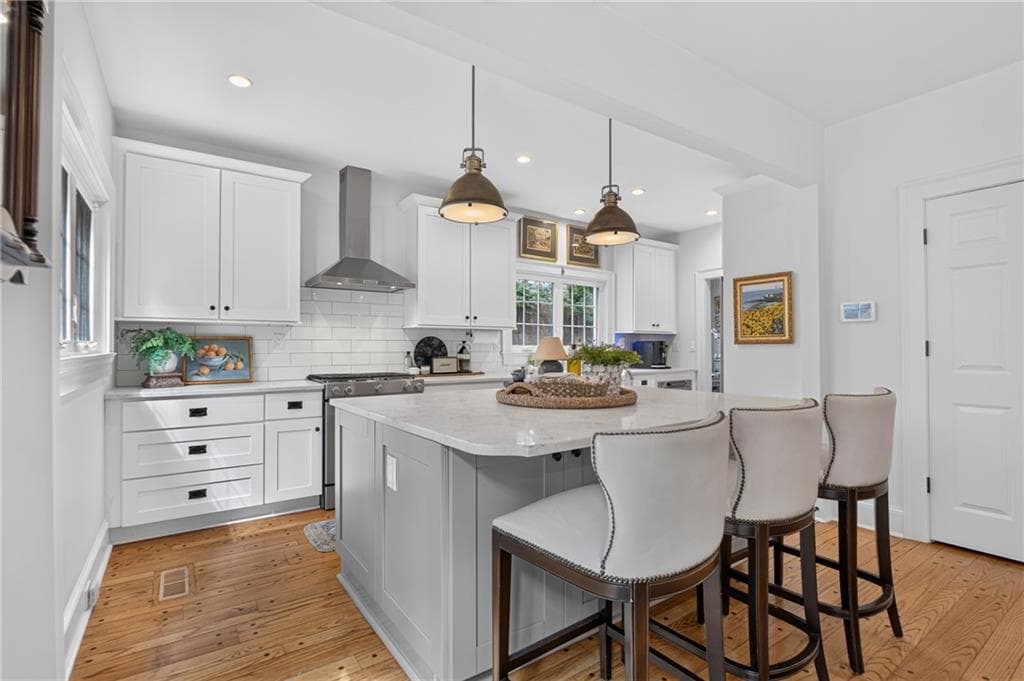 3 bedroom, 3 bathroom, 2,431 sq ft single family residence for sale at 3626 Kingsboro Road, Atlanta, GA 30319 — photo 8