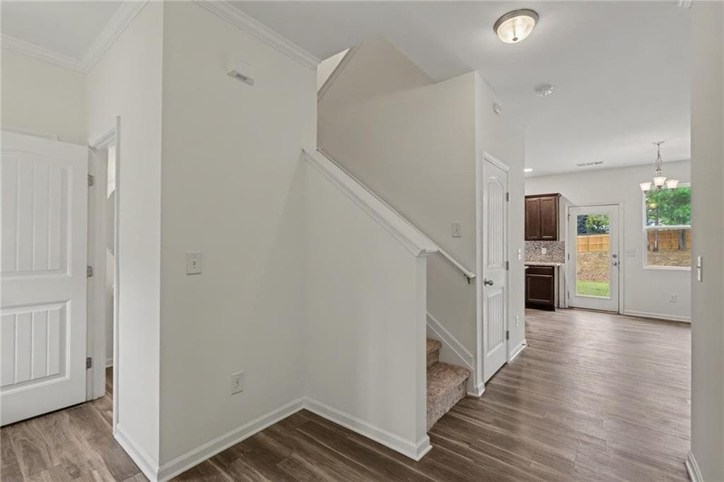 4 bedroom, 3 bathroom, 1,714 sq ft single family residence for sale at 32 Susie Creek Lane, Villa Rica, GA 30180 — photo 3