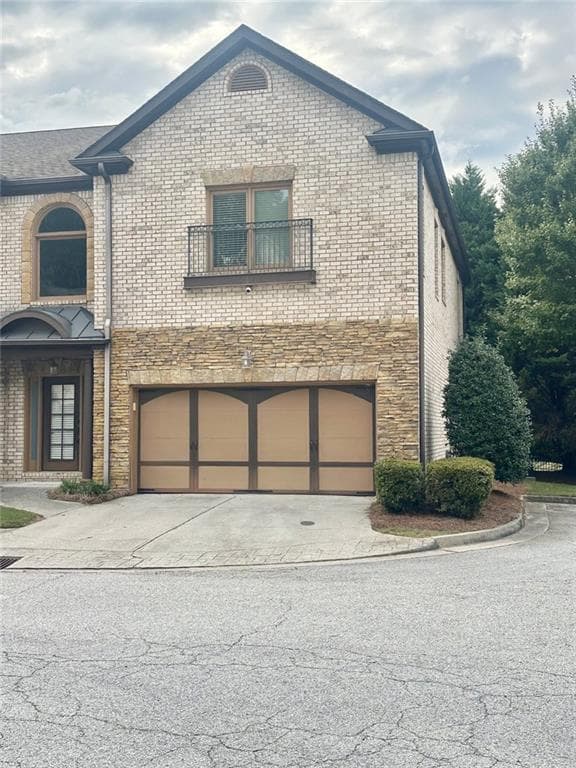 3 bedroom, 3 bathroom, 2,403 sq ft townhouse for rent at 1161 Grassy Oat Lane, Lawrenceville, GA 30045 for $2,700 a month — photo 2