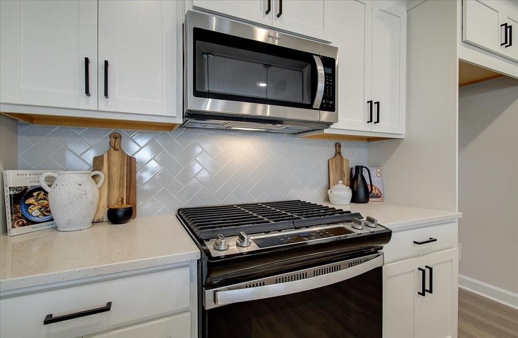 3 bedroom, 3 bathroom, 1,615 sq ft townhouse for sale at 1929 Kinnard Alley, Kennesaw, GA 30144 — photo 6