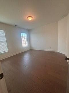 3 bedroom, 3 bathroom, 2,939 sq ft single family residence for sale at 5350 Keepsake Court, Cumming, GA 30040 — photo 8