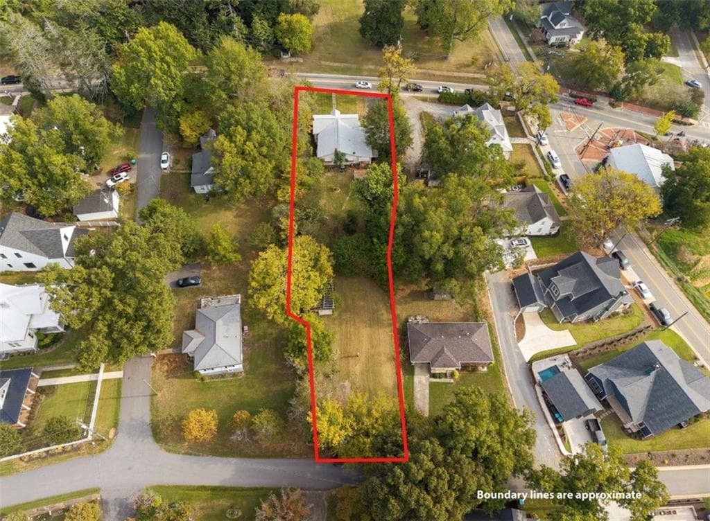 3 bedroom, 1 bathroom, 2,100 sq ft single family residence for sale at 175 A W Roberts Dr., Ball Ground, GA 30107 — photo 7