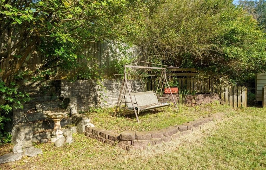 3 bedroom, 1 bathroom, 2,100 sq ft single family residence for sale at 175 A W Roberts Dr., Ball Ground, GA 30107 — photo 9