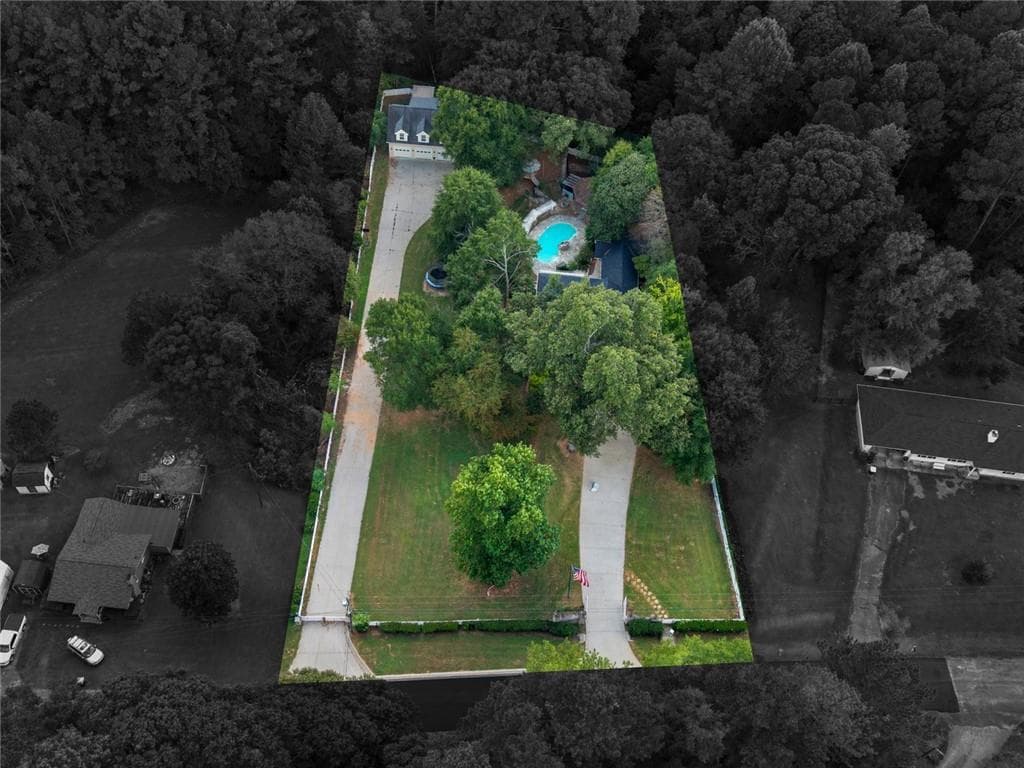 4 bedroom, 5 bathroom, 4,085 sq ft single family residence for sale at 177 White Lane, Stockbridge, GA 30281 — photo 3