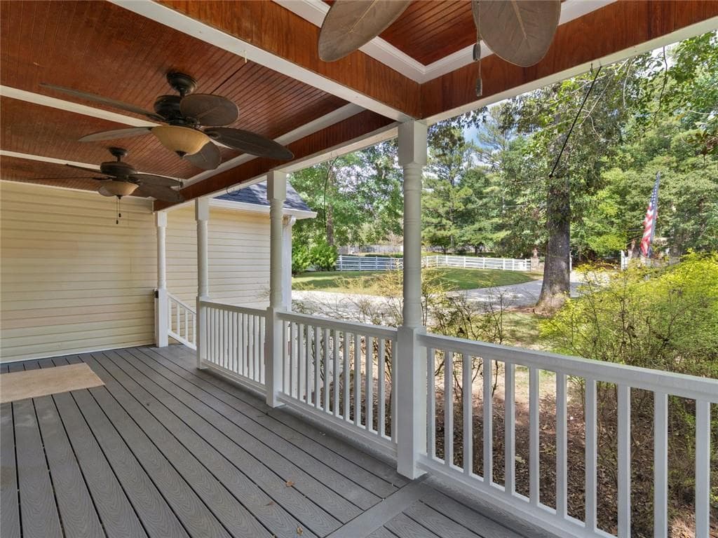 4 bedroom, 5 bathroom, 4,085 sq ft single family residence for sale at 177 White Lane, Stockbridge, GA 30281 — photo 4