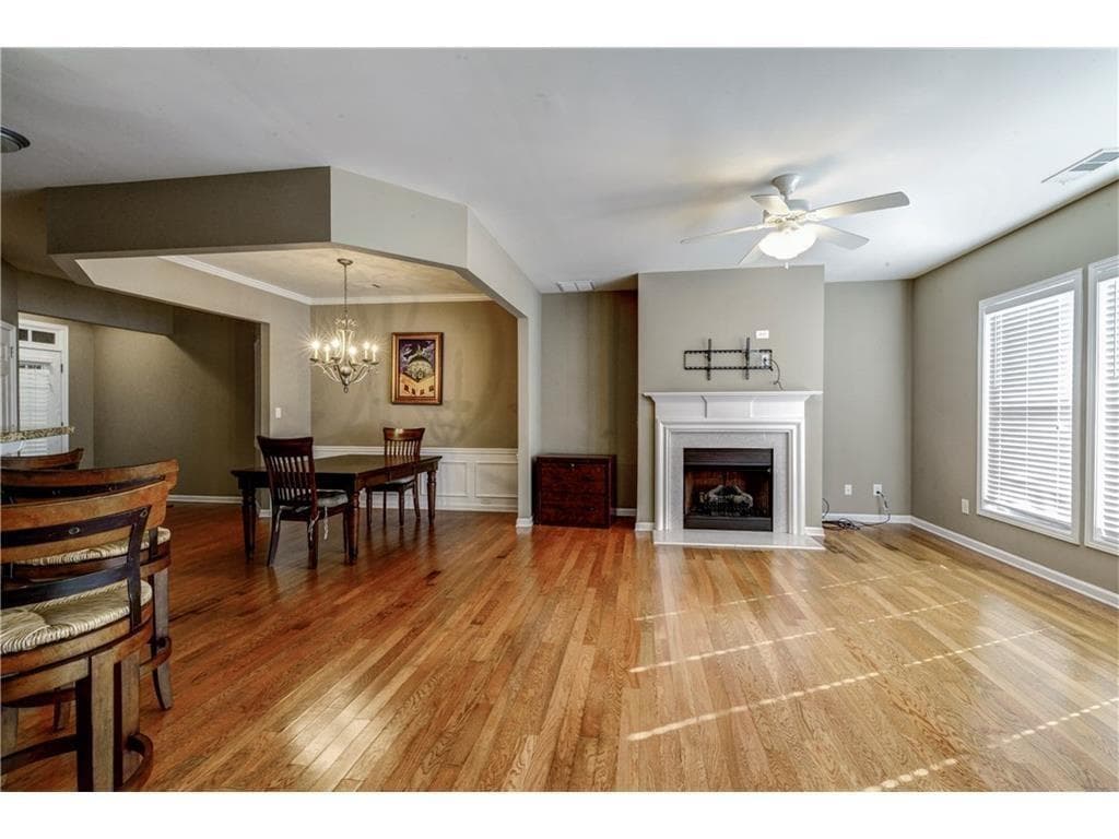 3 bedroom, 3 bathroom, 1,980 sq ft townhouse for rent at 4976 Berkeley Oak Drive, Peachtree Corners, GA 30092 for $2,500 a month — photo 8