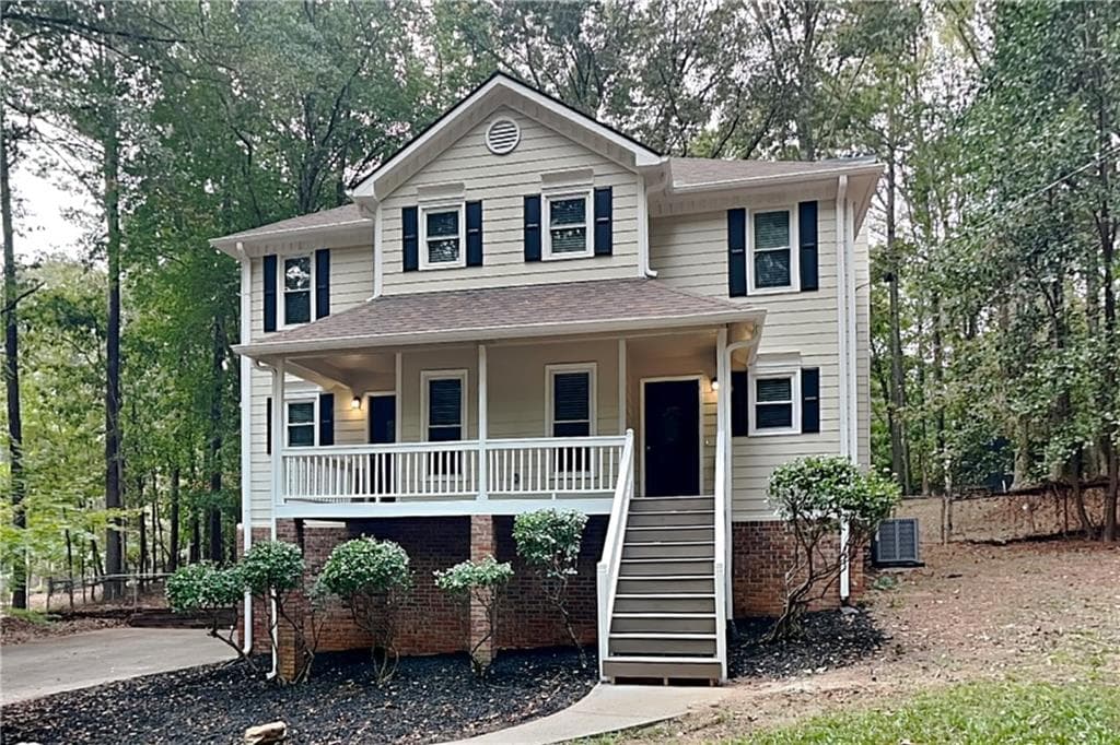 3 bedroom, 3 bathroom, 2,168 sq ft single family residence for rent at 523 Cherokee Mills Drive, Woodstock, GA 30189 for $2,400 a month — photo 1 of 21