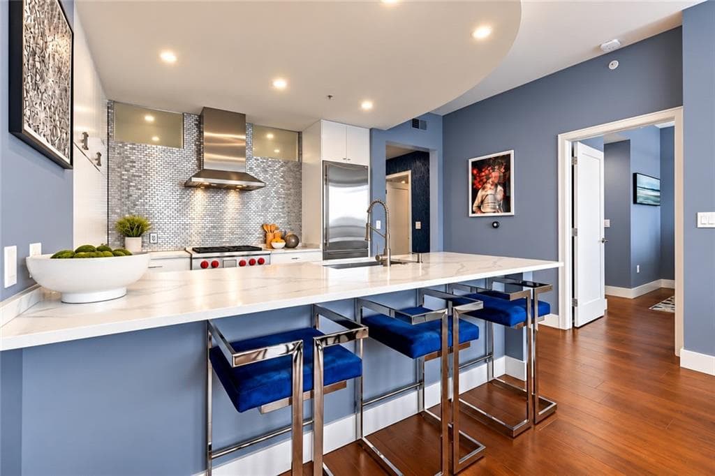 2 bedroom, 1 bathroom, 1,120 sq ft condominium for sale at 3325 Piedmont Road 2503, Atlanta, GA 30305 — photo 8