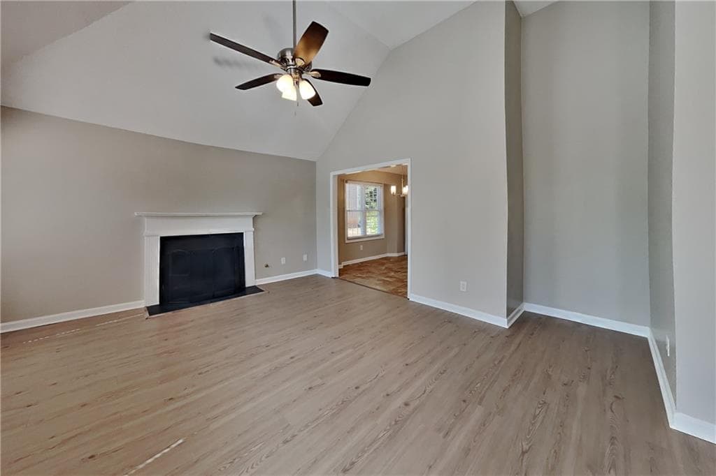 3 bedroom, 2 bathroom, 1,344 sq ft single family residence for rent at 320 Jamaica Cove, Marietta, GA 30008 for $1,975 a month — photo 2