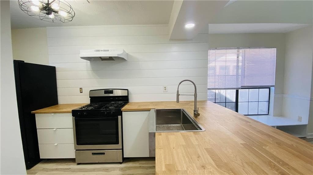 2 bedroom, 2 bathroom, 1,012 sq ft townhouse for rent at 875 Heritage Oaks Drive, Stone Mountain, GA 30088 for $1,850 a month — photo 3