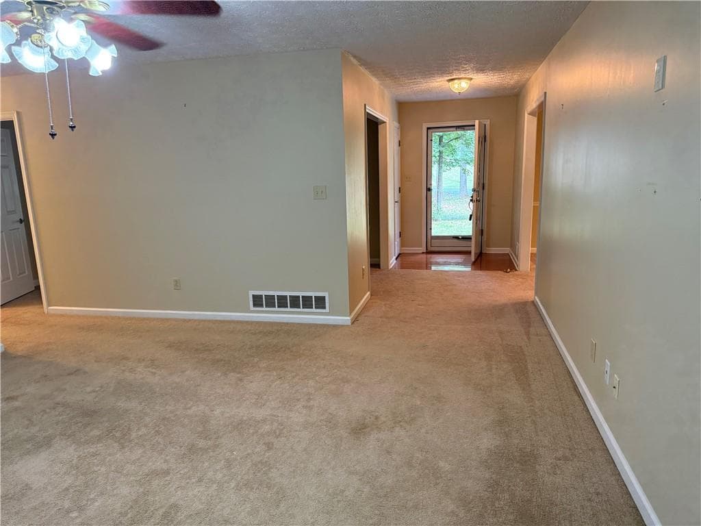 3 bedroom, 3 bathroom, 2,194 sq ft single family residence for rent at 2945 Alan Drive, Marietta, GA 30064 for $2,400 a month — photo 10