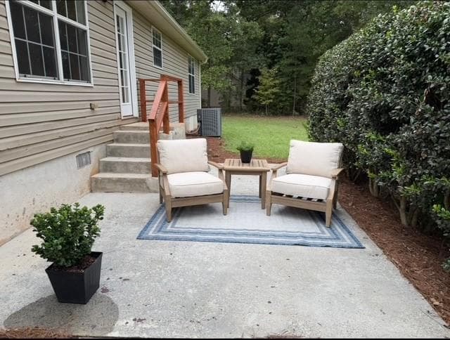 3 bedroom, 2 bathroom, 1,815 sq ft single family residence for sale at 1138 John Deere Road, Monroe, GA 30656 — photo 6