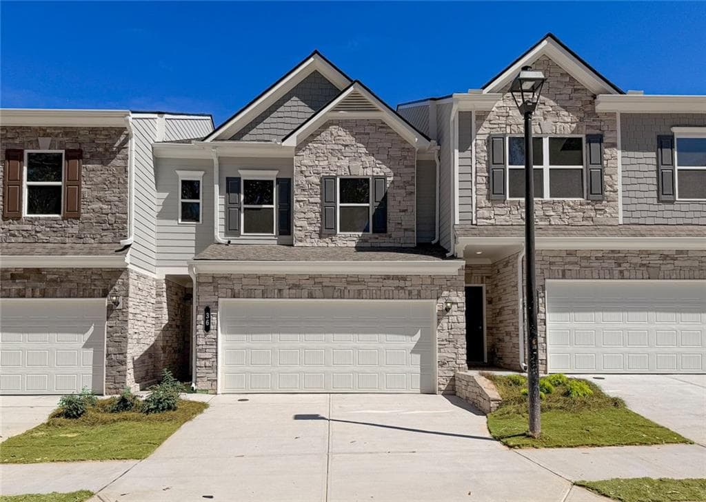 3 bedroom, 3 bathroom, 1,730 sq ft townhouse for sale at 36 Jacobs Farm Lane 16, Lawrenceville, GA 30045