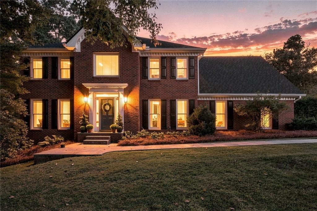 5 bedroom, 4 bathroom, 4,581 sq ft single family residence for sale at 235 Meissen Court, Johns Creek, GA 30022 — photo 2